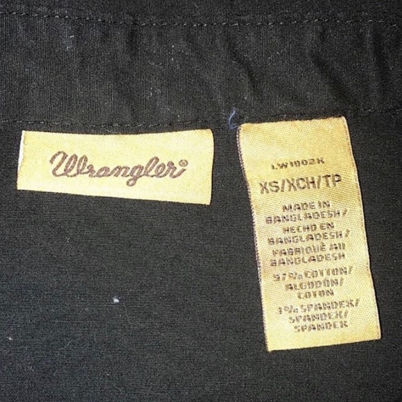 Wrangler button down - Picture 5 of 5